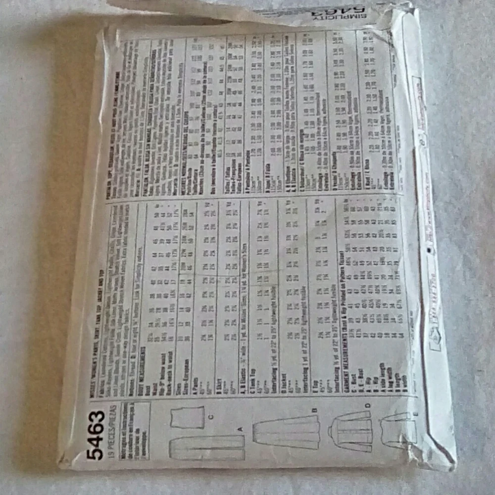 Simplicity 5463 Easy-to-sew wardrobe size 10-18